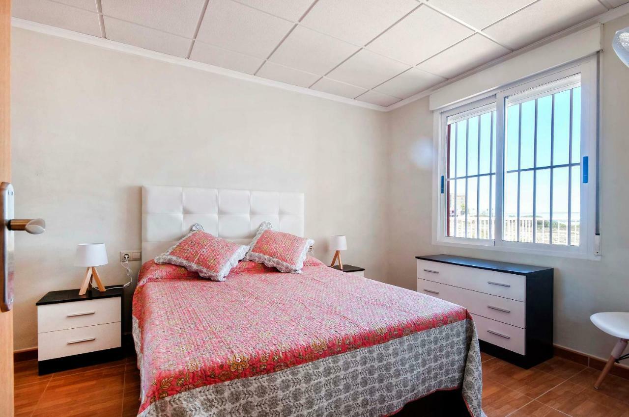 Bungalow Frente Al Mar Torrevieja Ngoại thất bức ảnh
